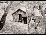 Bonetti_Cabin_prior_to_landslide_in_the_1980s.jpg