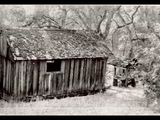 Bonnetti_Cabin_before_1980s_landslide.jpg